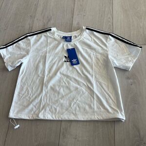 Addias women crop top size S